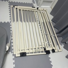 鉄製の柵
の画像