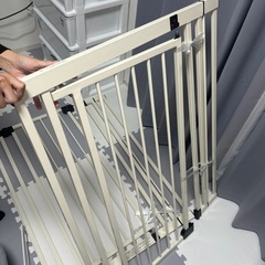 鉄製の柵
の画像