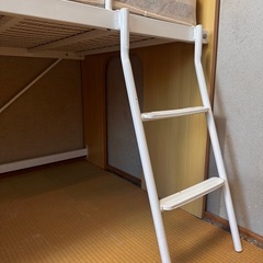 ロフトベッドフレームの画像