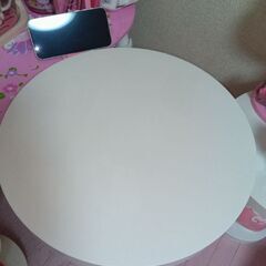 マイメロディサイドテーブルの画像