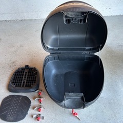 バイク用リアボックスの画像