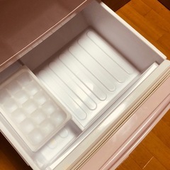 【無料】SHARP 137L 2ドア冷蔵庫（ピンク色）両開き対応の画像