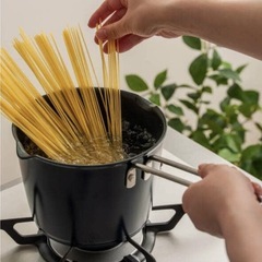 栗原はるみ　直火専用マルチパン　ネイビー　16cmの画像