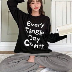 【DAZY】【SHEIN】レタープリント パジャマセットの画像