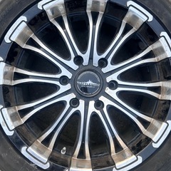 ハイエースタイヤ225/50R18 ９９Ｖの画像