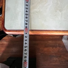 ダイニングテーブルの画像