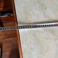 ダイニングテーブルの画像