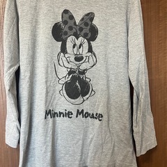 ミニーちゃんLサイズ長袖シャツ　ポーチ　ディズニーセットの画像