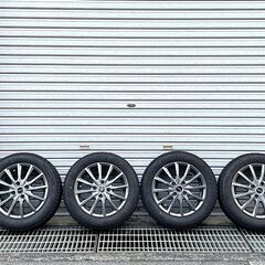 ブリヂストンスタッドレスタイヤBLIZZAK VRX2の画像