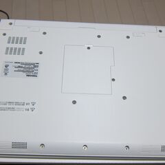 【ほぼ新品同様】Windows11 homeを搭載した東芝Dynabook（PT45CWX-SJAD2）です。ほぼ未使用の超越的に美品です。が、いくつか難ありです。／【条件次第でお値下げ】無線マウスがご不要なら「4,000円」にお値引きします。の画像