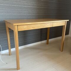 【11/22(土)もしくは11/23(日)の午前中受け取り】テーブルと椅子セットで2,000円！の画像