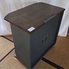 テレビボードの画像