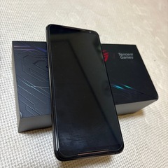 ASUS ROG Phone 2 KUNAIGAMEPADセット　保護フィルム付の画像