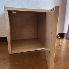 収納ボックスの画像