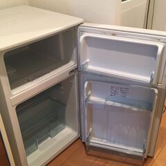 Abitelax　冷蔵庫　AR-100E　96L　2017年製の画像