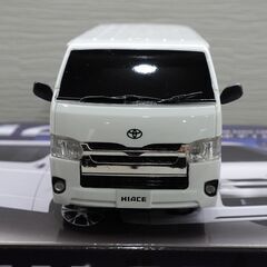 ☆ トヨタハイエース CONTROL CAR 白ボデー未使用品 ☆の画像