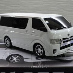 ☆ トヨタハイエース CONTROL CAR 白ボデー未使用品 ☆の画像