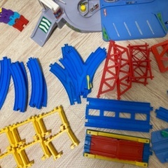 ♦️ トミカ プラレール セット ♦️ 山道ドライブ　立体駐車場 高速の画像