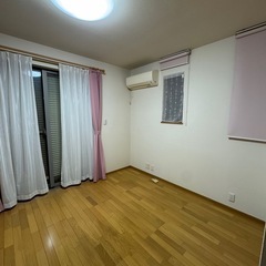 ロールカーテン、カーテンレールの画像