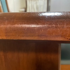 ダイニングテーブルの画像