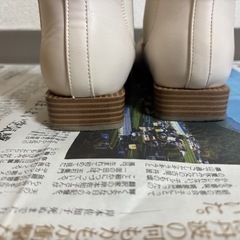 白いサイドゴアブーツ　Lサイズの画像