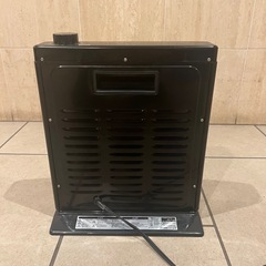 遠赤外線電気ストーブ 電気ヒーターの画像