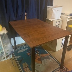 【4人掛け】ダイニングテーブルの画像