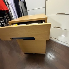ニトリ　学習机　チェスト  訳ありの画像