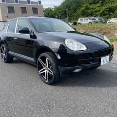 交換ok.ポルシェカイエン、左ハンドル、22インチ、サンルーフ、車検ありの画像