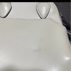 ショルダーバッグの画像