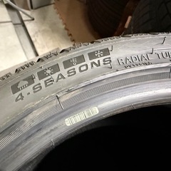 走行1ヶ月200kmのみ！/ DAVANTI ALLTOURA 235/40R19 96W XL【オールシーズンタイヤ】の画像