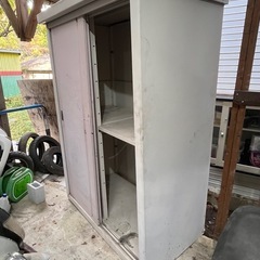 物置。高さ175cm横135cm奥行き70cm実寸別途配達可能の画像