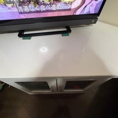 テレビ台の画像
