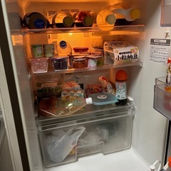 冷蔵庫256リットルの画像