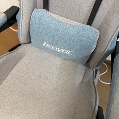 ゲーミングチェアの画像