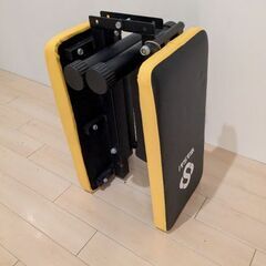 折りたたみ式トレーニングベンチ+ダンベルおまけの画像