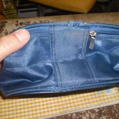 メーカー不明　化粧ポーチで使っていたみたいです。の画像