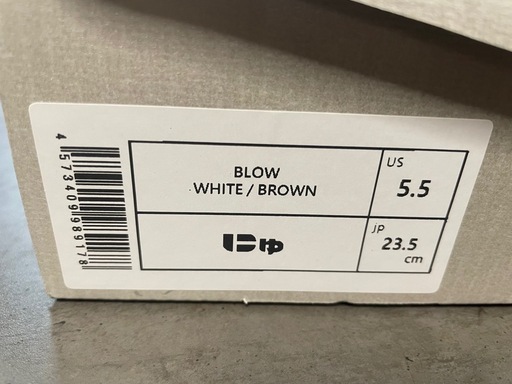 新品未使用　にゅ　BLOW  『WHITE×BROWN』　スニーカー　23.5cm