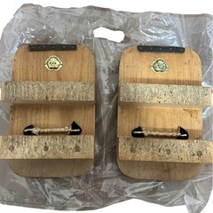 〈無地木製〉男物下駄　黒鼻緒　白木台　フリーサイズの画像