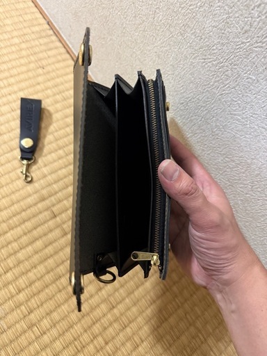 AVIREX トラッカーウォレット