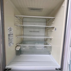 東芝 501リットル冷蔵庫 2016年製造の画像
