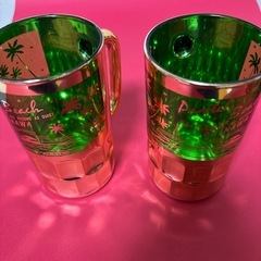 ビールジョッキ2個の画像