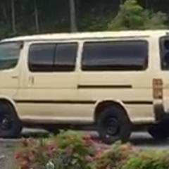 ハイエース　100系　ラダー　ハシゴの画像