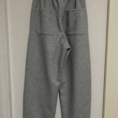 ユニクロ:C スウェットワイドパンツ グレー Sサイズの画像