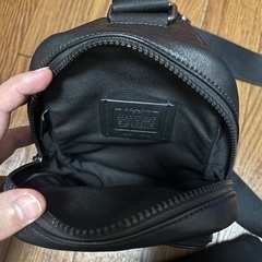 coach ボディバッグ　ブランドバッグ　（プレゼント付き）の画像