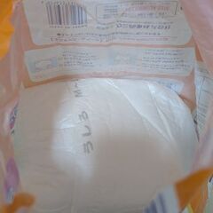 うす型パンツ　10枚　M〜L　男女兼用　大人用紙おむつ　エルモア　オムツの画像