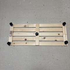 カインズ パイン製キャスターすのこの画像