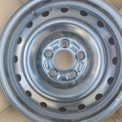 スチールホイールの画像
