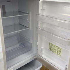 冷蔵庫【配達無料お届け設置出来ます💫都内近郊🚚】✨SHARP製✨左右開きどっちでもドア採用💫除菌クリーニング済の極美品✨ プラズマクラスター除菌機能モデル✨他にも冷蔵庫.洗濯機.電子レンジ.オーブン電子レンジ.炊飯器.テーブル&椅子.机&チェアー.ベット&マットレス.ドレッサーなど多種多様な美品が有ります✨お気軽にお問い合わせ下さい💫の画像