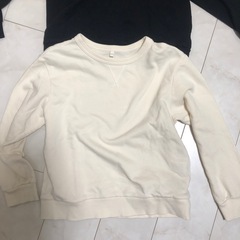 GUトレーナー140 ２枚の画像